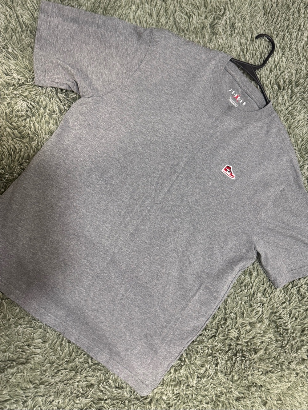 Jordan1 Chicago Short Sleeve Crewneck T-Shirt in Heather Gray with Red Logo